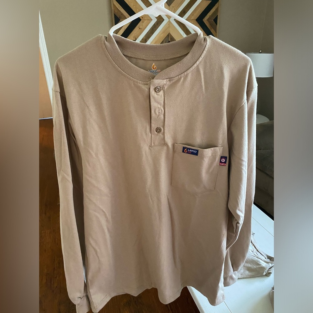 Men’s Lapco FR long sleeve. Size: Medium